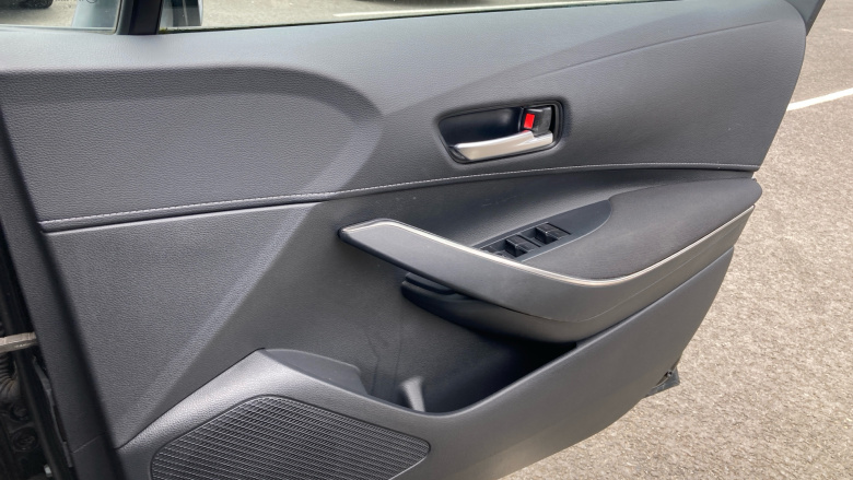Toyota Corolla 1.8 VVT-i Hybrid Icon Tech 5dr CVT Hybrid Estate